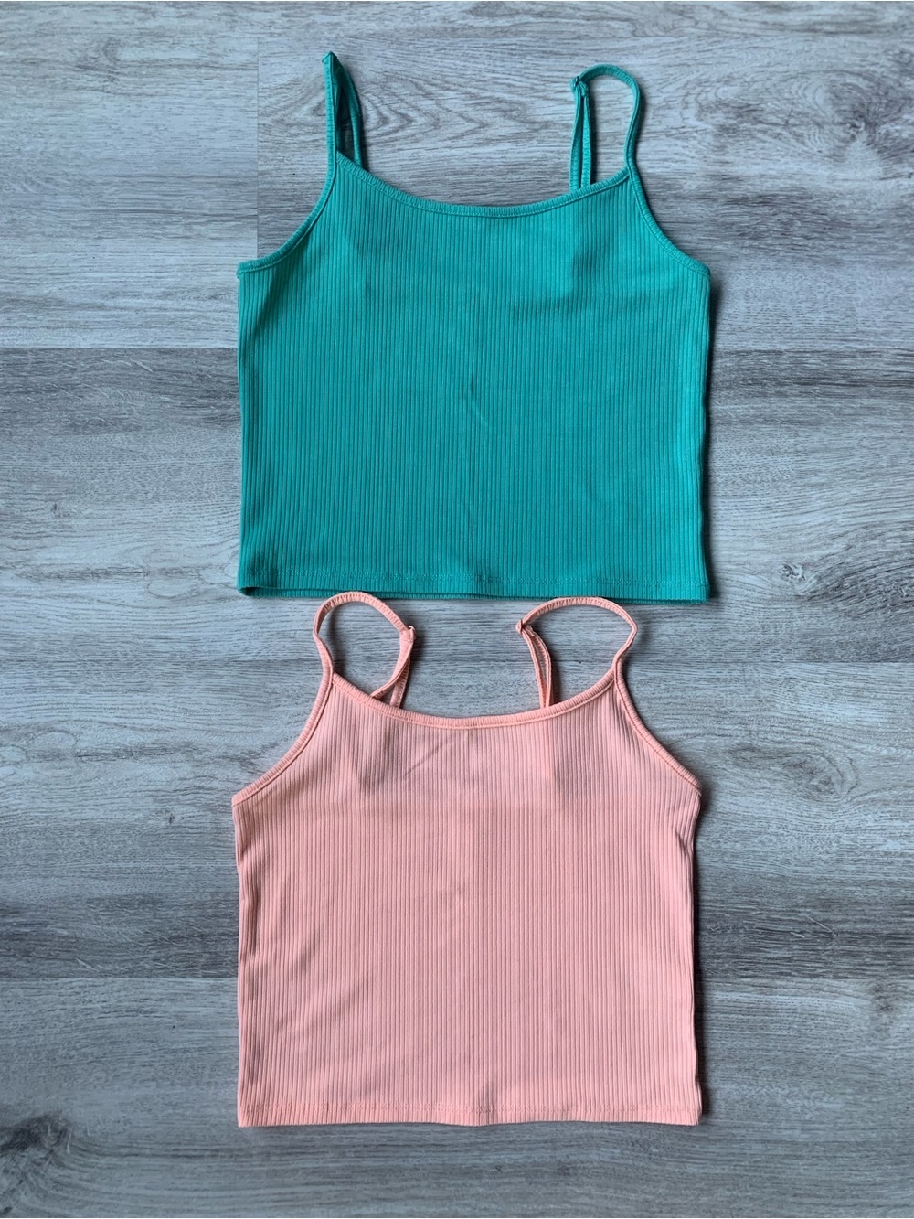 Bundle of American Eagle Ribbed Cropped Cami Tank Top Size small